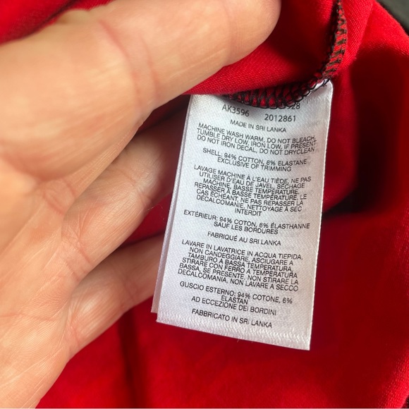 Columbia red black Holly Hideaway long sleeve top NWT - Picture 6 of 12